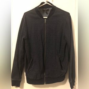 Men’s light weight casual zip jacket